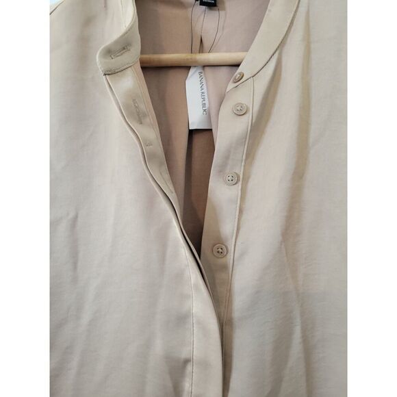 Banana Republic Washed Satin Tunic S NWT - Picture 6 of 10